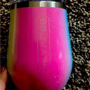 New in box Brumate uncork’d 14 oz tumbler in  glitter rainbow